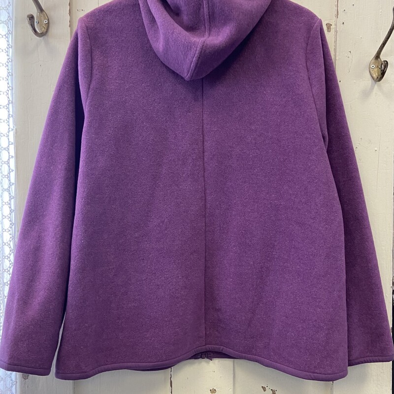 Purple Fleece Jacket<br />
Purple<br />
Size: 2X R $95