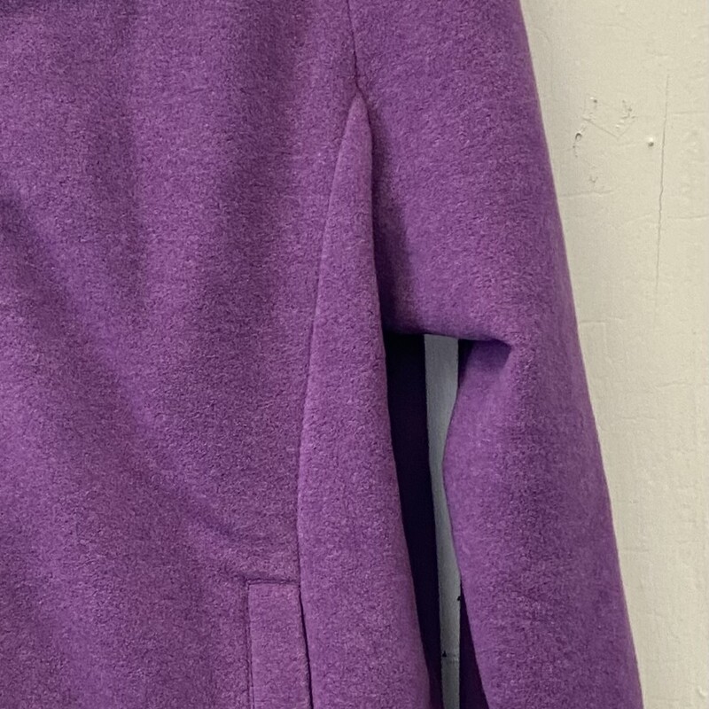 Purple Fleece Jacket<br />
Purple<br />
Size: 2X R $95