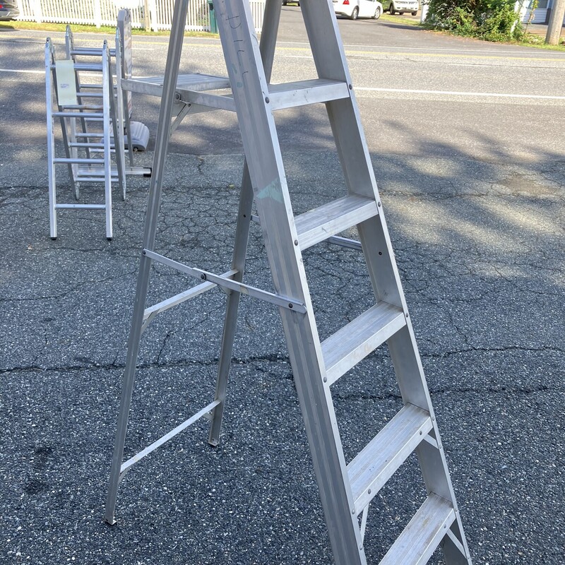 Step Ladder