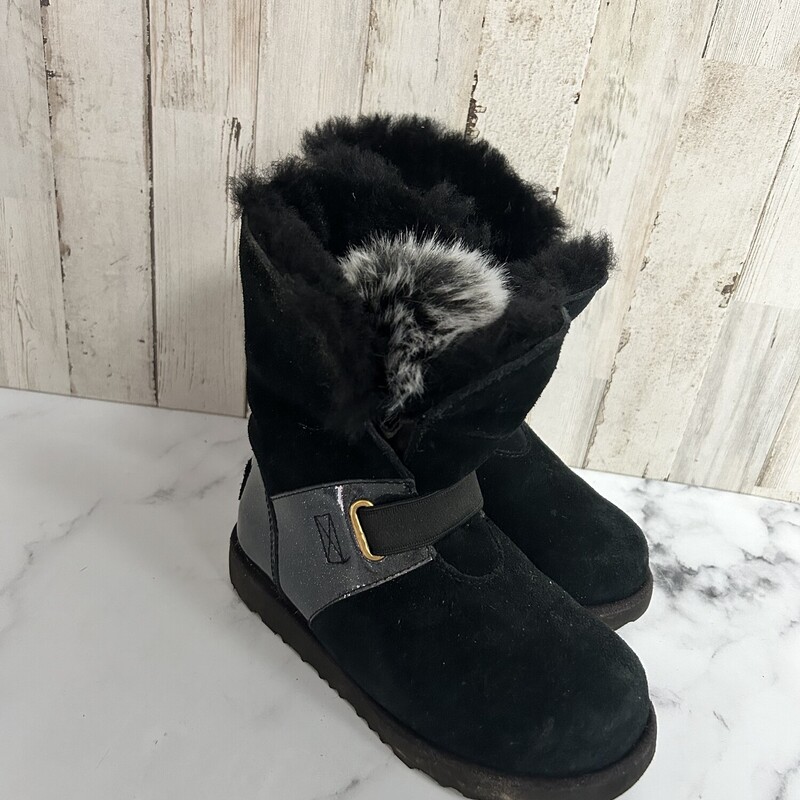 12 Black Fur Lines Boots