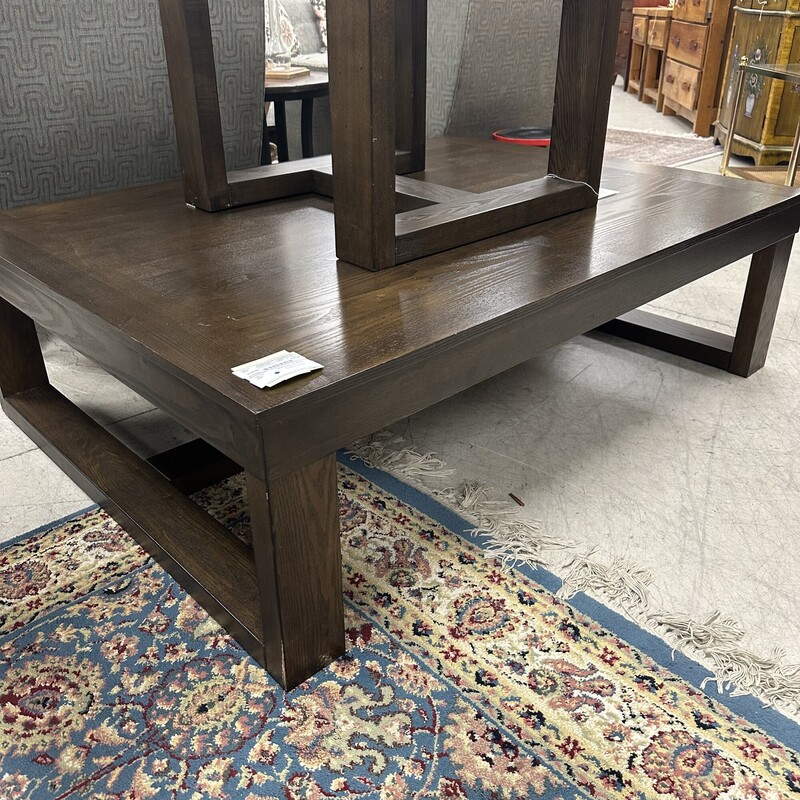 HUGE Contemporary Coffee Table, Retails $640!!
Size: 42x56x17