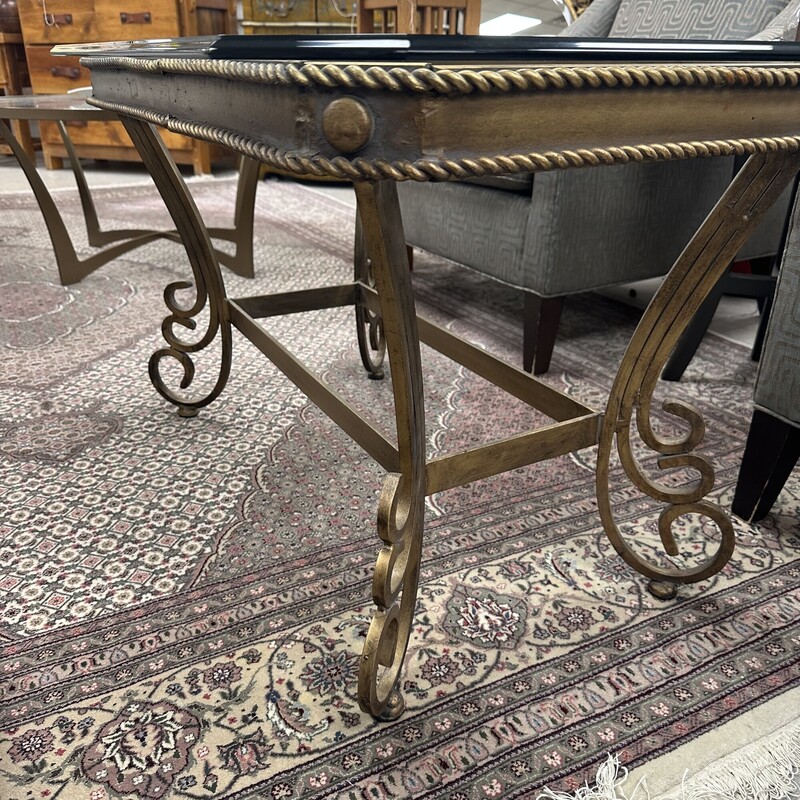 Glass Top Coffee Table, Gold Iron base<br />
Size: 38x24x23