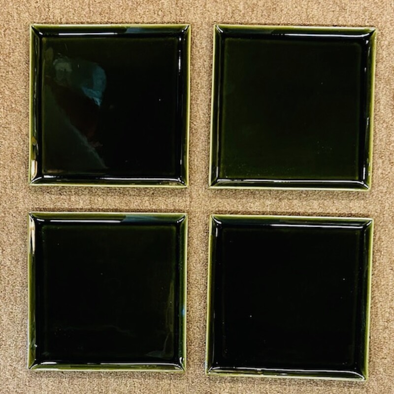 Set of 4 Crate & Barrel Square Stoneware Appetizer Plates
Black Green
Size: 7.5 x 7.5W