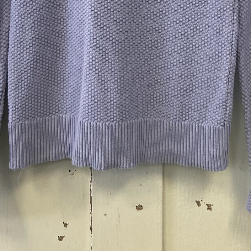 Prpl Scllop Nub Sweater<br />
Prple<br />
Size: Small