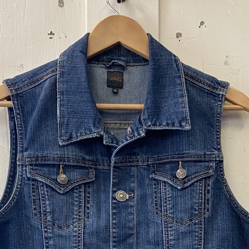 Denim Bttn Vest<br />
Blue<br />
Size: Medium