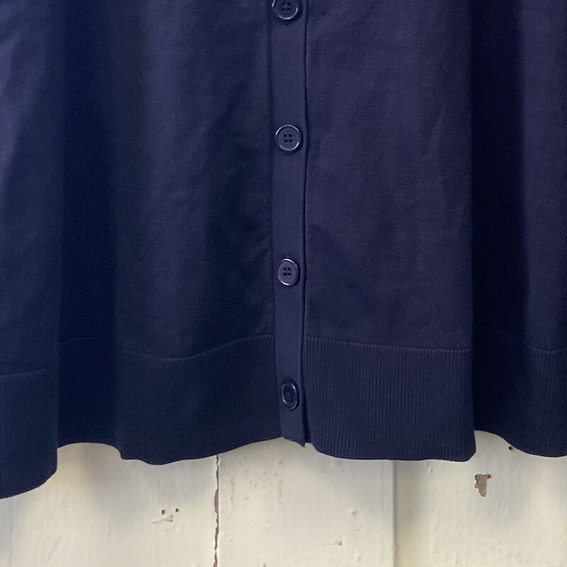 NWT Nvy Bttn Cardigan<br />
Navy<br />
Size: 3X R $49.9