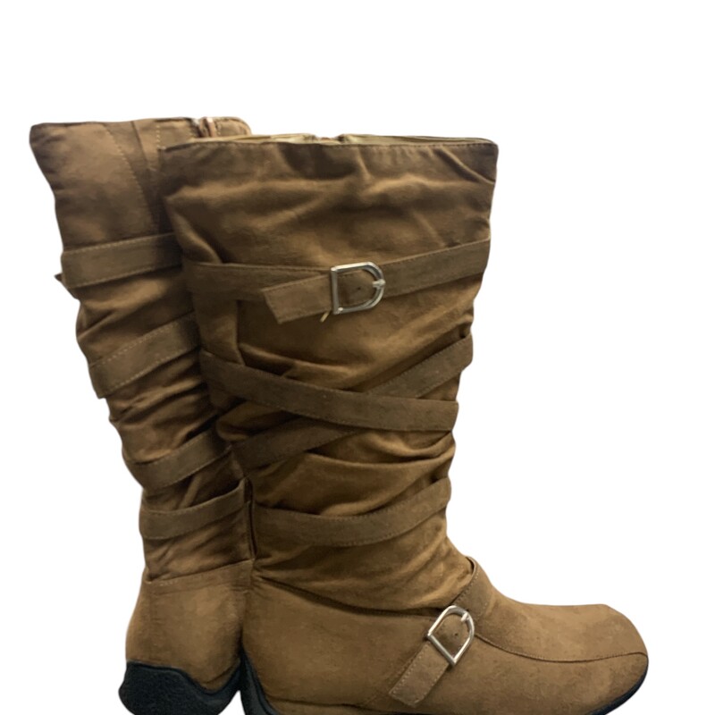 Boots, Brown, Size: 8