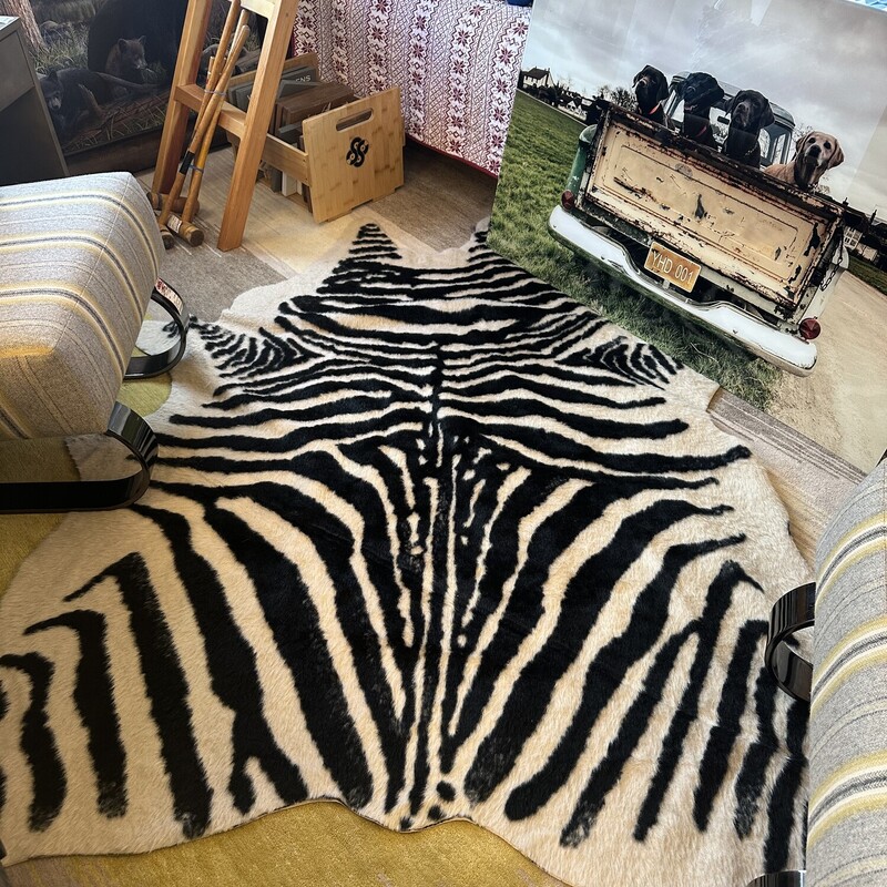 Faux Zebra Rug

Size: 5x6.6