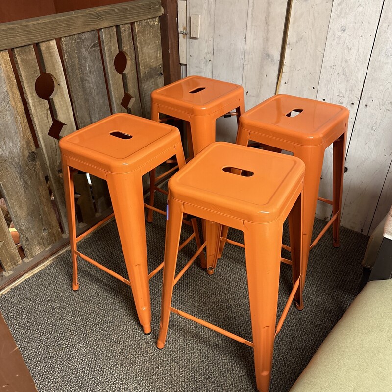 Orange Metal Counter Stool - Set of 4

Size: 27Tx12Dx12