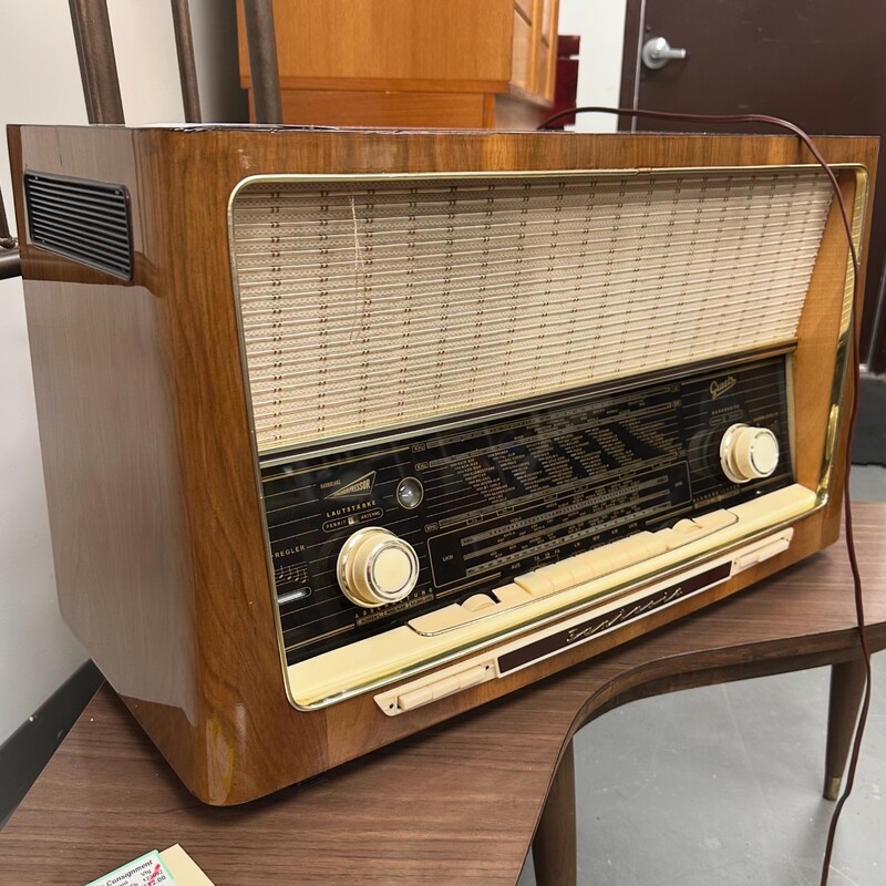 German Vtg Radio