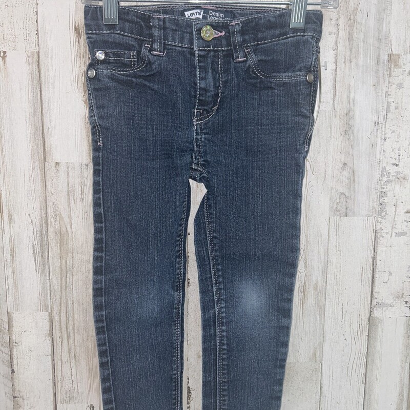 4 Med. Wash Jeans