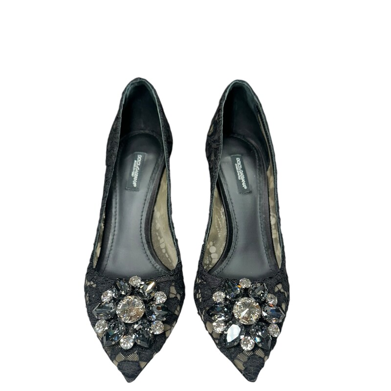 D&G Lace Jewlels Pumps, Black, Size: 38

Comes with the box.