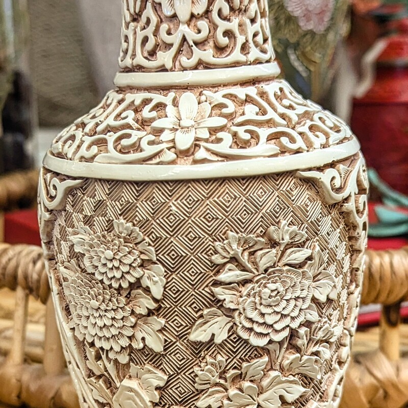 Carved Ivory Over Brass Vase<br />
Cream Gold<br />
Size: 4 x 8H