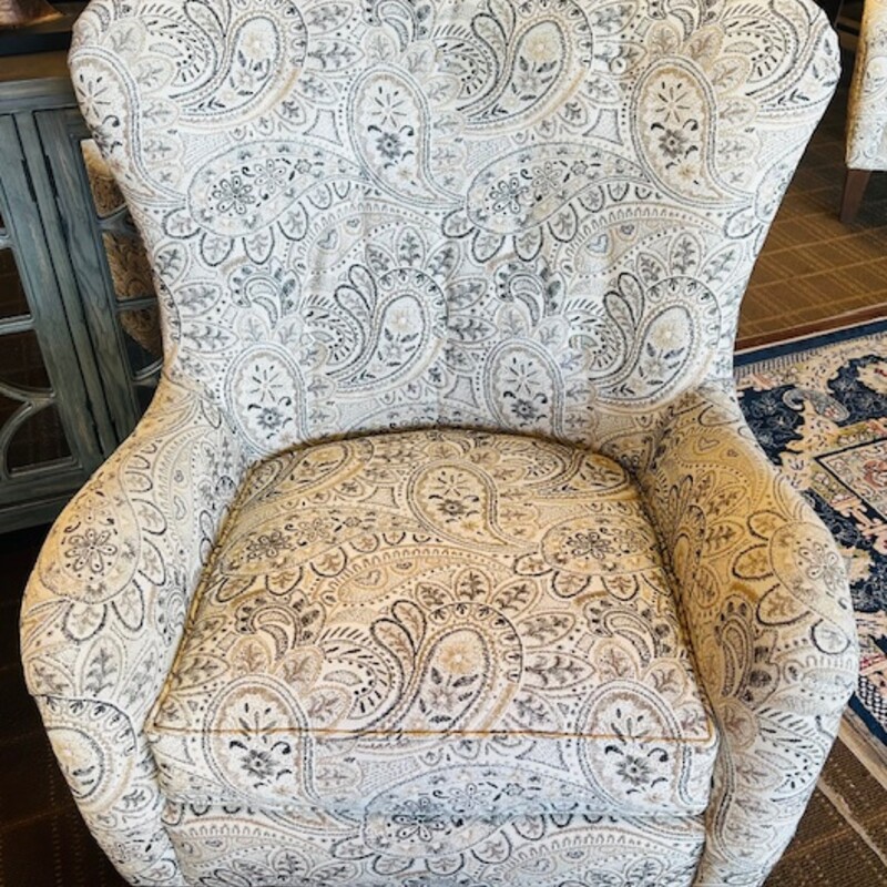 Smith Brothers Paisley Living Chair
Cream Gray Yellow Size: 32 x 32 x 41H
Seat height: 20H
Matching chair sold separately