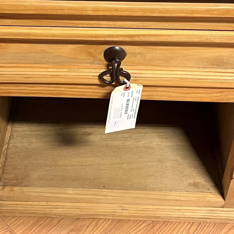 Rustic Pine Side Table, Light Stain, Drawer
24in wide x 18in deep x 22in tall