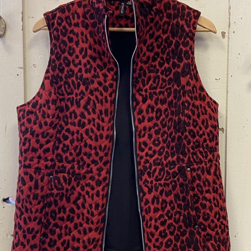 Red/blk Leop Quilt Vest<br />
Red/blk<br />
Size: Medium