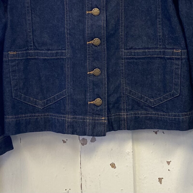 Denim Jacket<br />
Blue<br />
Size: Medium