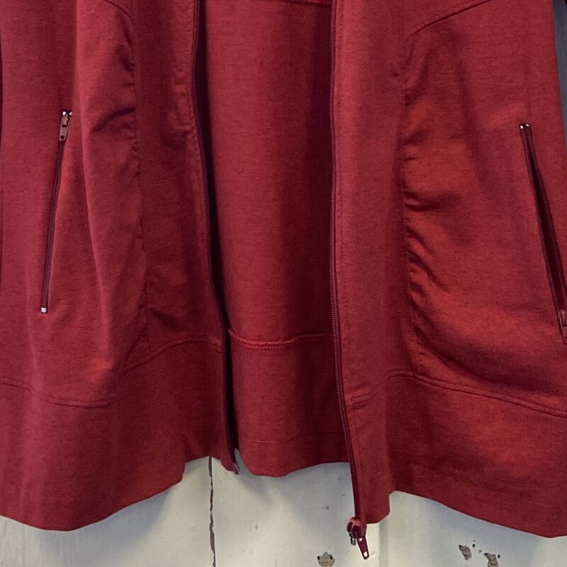 Red Gther Zip Up<br />
Red<br />
Size: Small