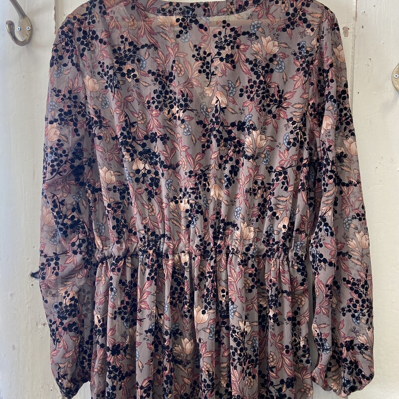 Bw/bk/rst Floral Dress<br />
Brw/bk/r<br />
Size: XL