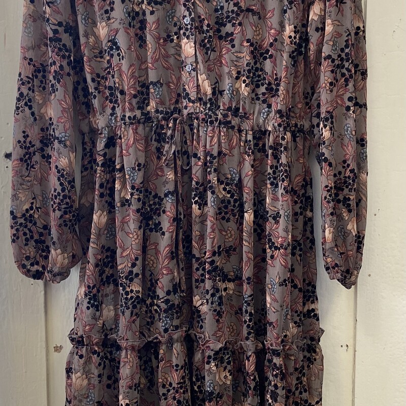 Bw/bk/rst Floral Dress<br />
Brw/bk/r<br />
Size: XL