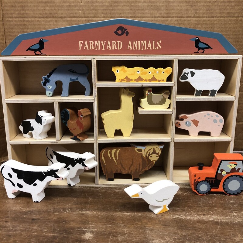 Enfance, 14pc, Size: Wooden

missing the mouse but has an extra cow.
Retails for $80+