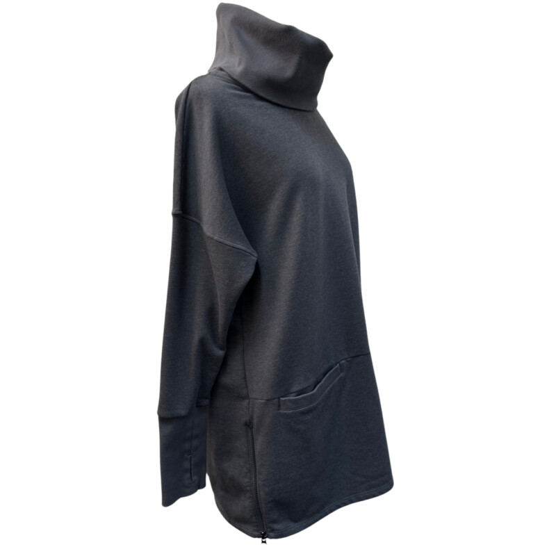 Mondetta Cowl Dress
Front Pockets and Zipper Back
Zipper Sides for Movement
Fleece Lined
Thumb Holes On Sleeves
Color:  Gray
Size: Large