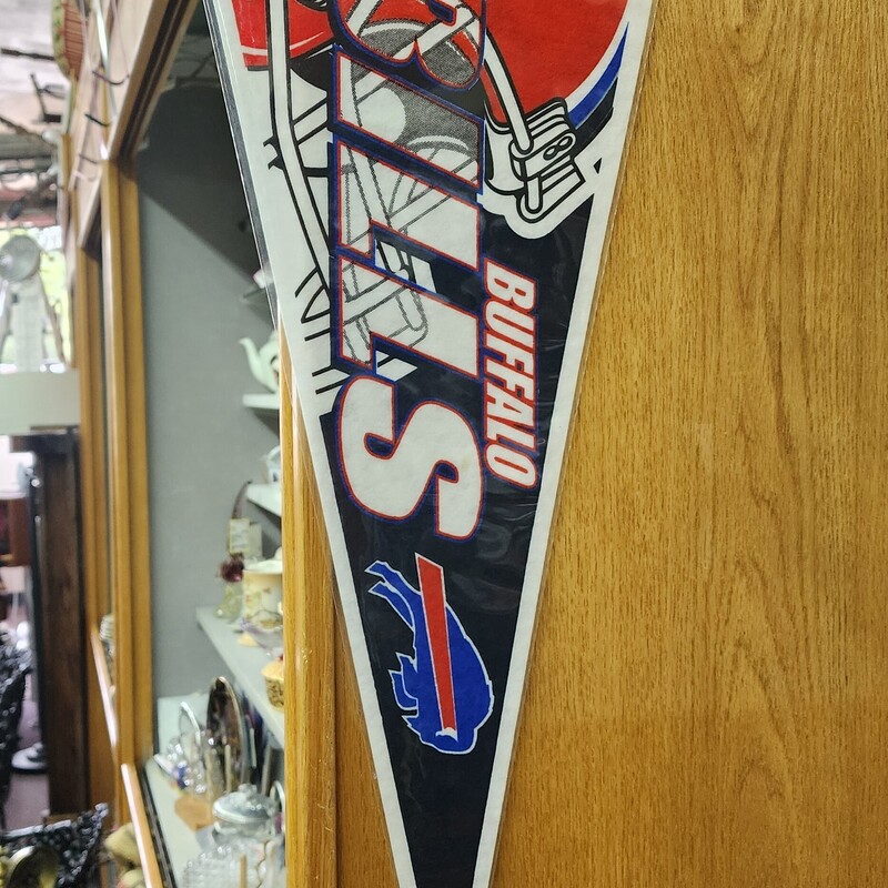 Buffalo Bills Pennant, R W B, Size: 29 In
Several Vintage Bills Pennants Available!
Contact store for shipping :)