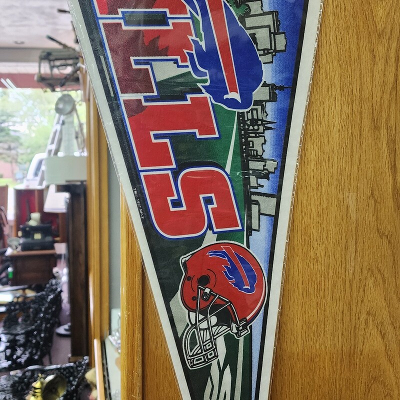 Buffalo Bills Pennant, R W B, Size: 29 In
Several Vintage Bills Pennants Available!
Contact store for shipping :)