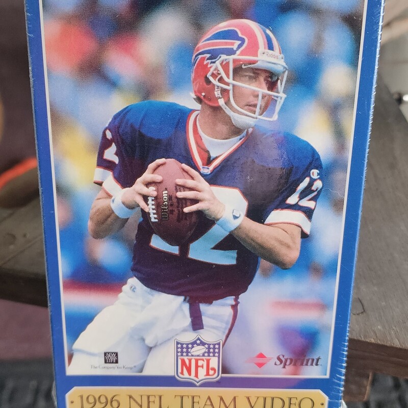 Buffalo Bills Team Video, 1996, Size: VHS, sealed
Contact store for shipping :)