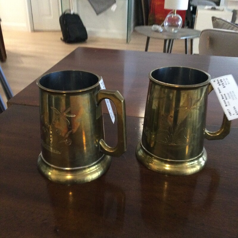 Brass Beer Stein
Etched design
Glass bottom