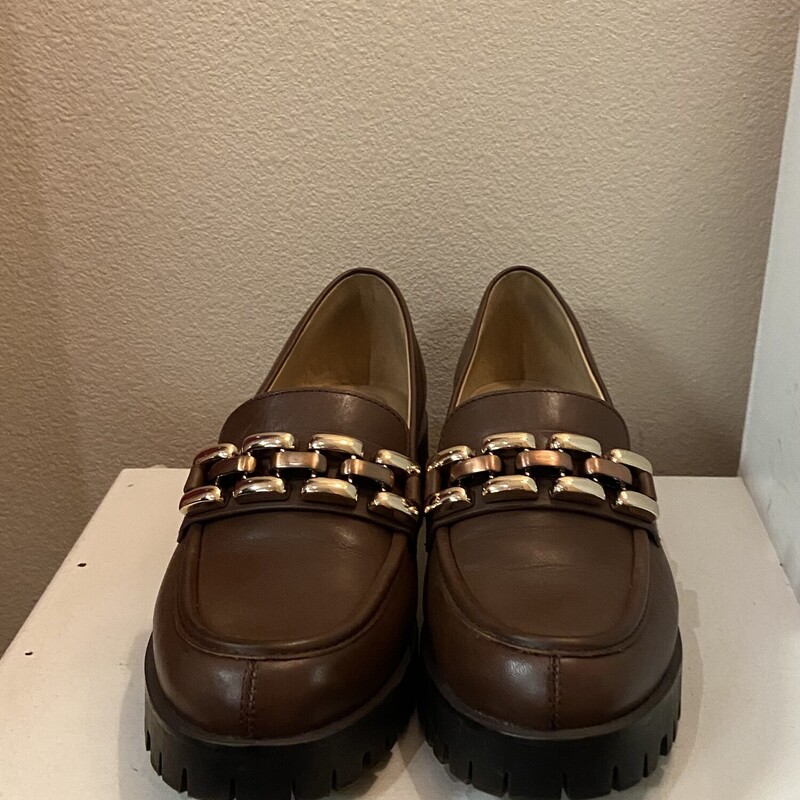 Brwn Lther Gld Loafer<br />
Brown<br />
Size: 7 1/2