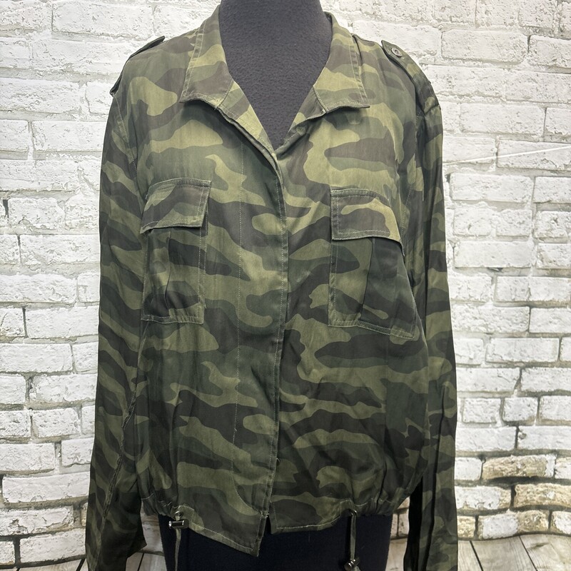 Rails, Camo, Size: Large