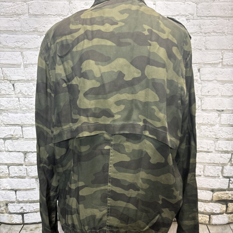 Rails, Camo, Size: Large