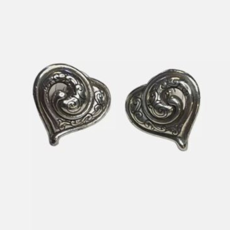 Brighton Penelope Heart Stud Earrings
Silver Size: 1L