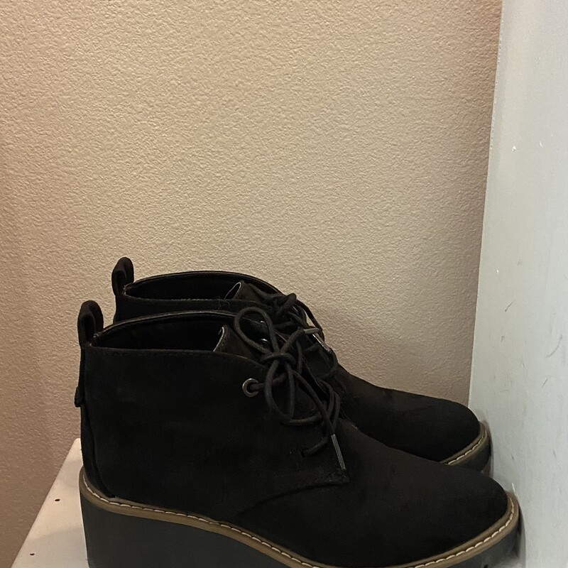 Blk Faux Suede Tie Boot<br />
Black<br />
Size: 7 R $69