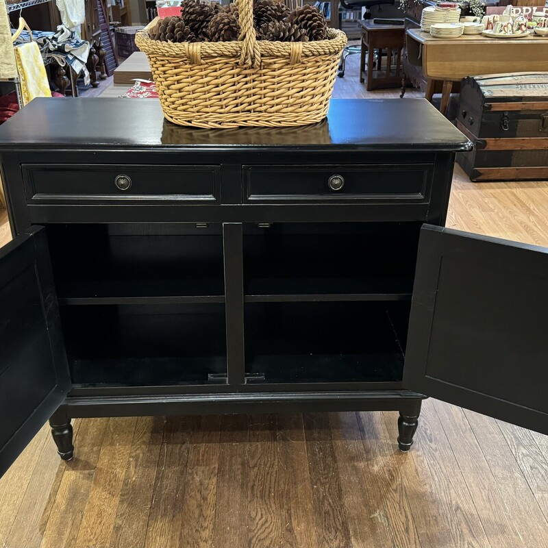 Ballard Design Blk Console
36x42x18