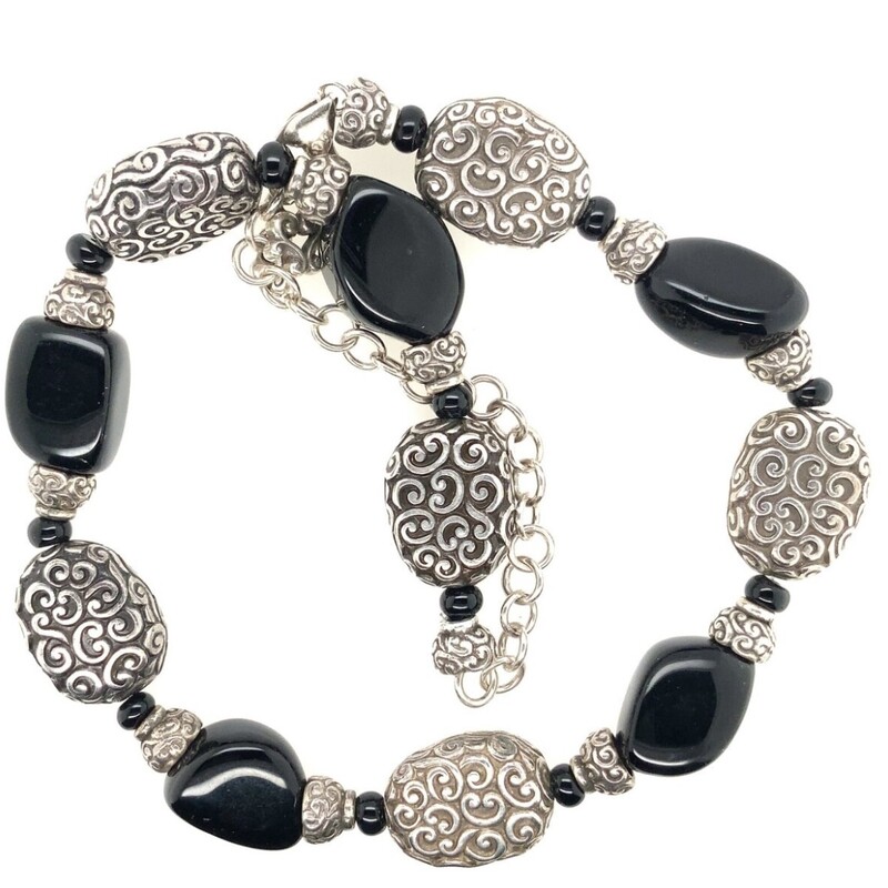 Brighton Full Moon Onyx Bracelet
Black Silver Size: 10L