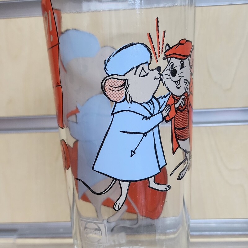 Pepsi Glass Rescuers, Bianca, Size: 1977