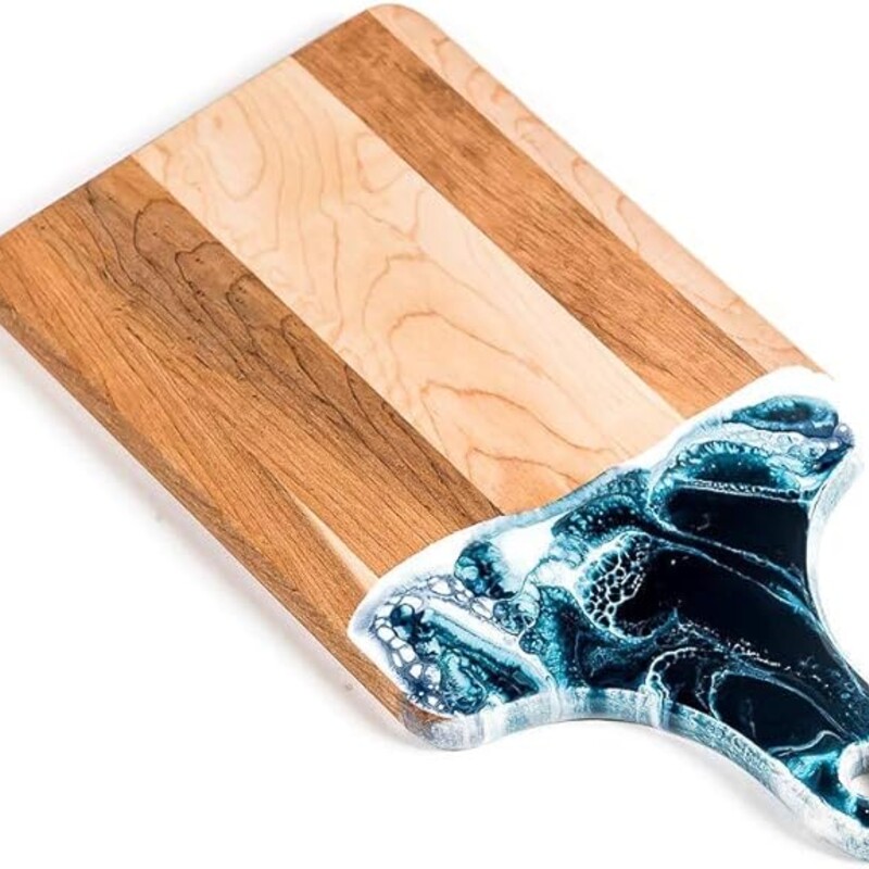 Lynn & Liana Resin Handle Cutting Board/Cheese Board
Tan Blue White Size: 14 x 7W
Retails: $89.95