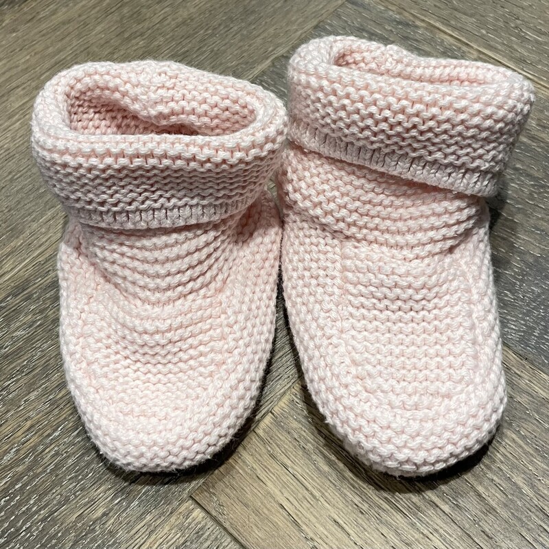 Gap Knit Baby Bootie