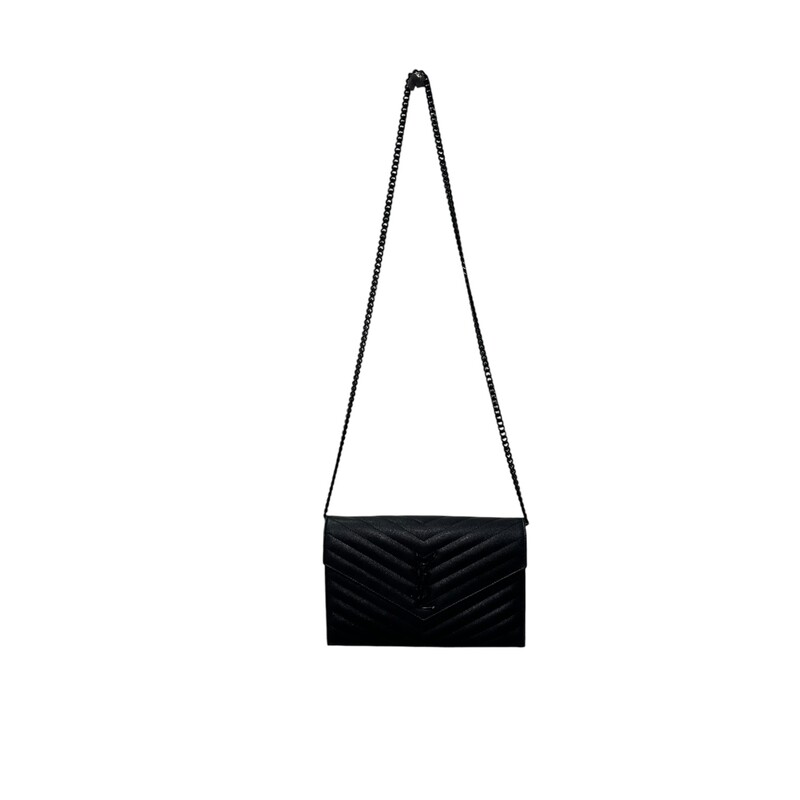 YSL Cassandre Chain, Black, Size: WOC<br />
<br />
Dimensions:<br />
<br />
Date Code: GUE377828 0118<br />
<br />
Wear to the hardware and the bottom corners and bottom of bag.