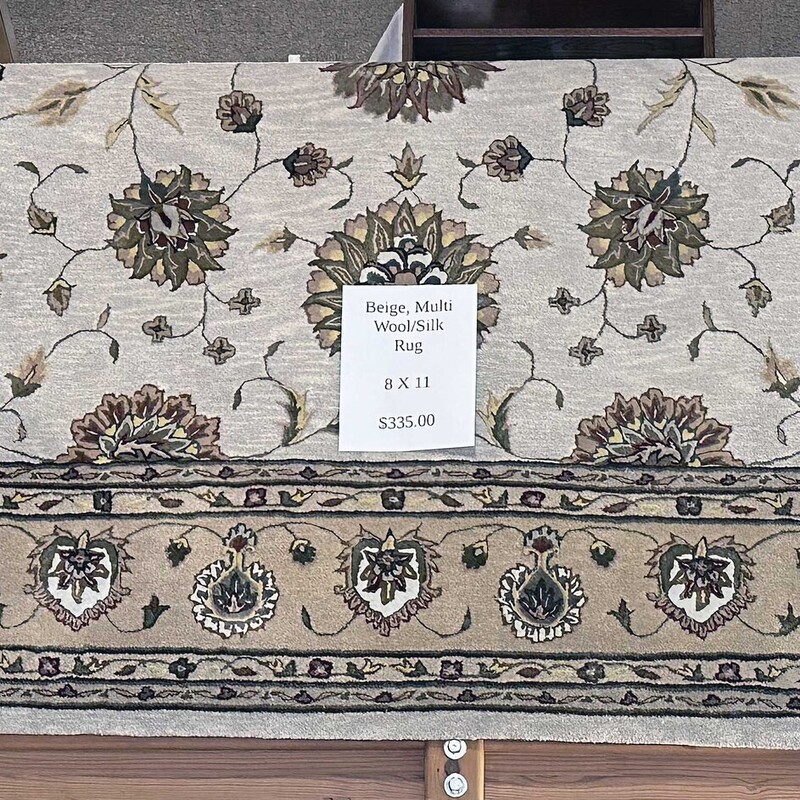 Wool/Silk Beige Rug