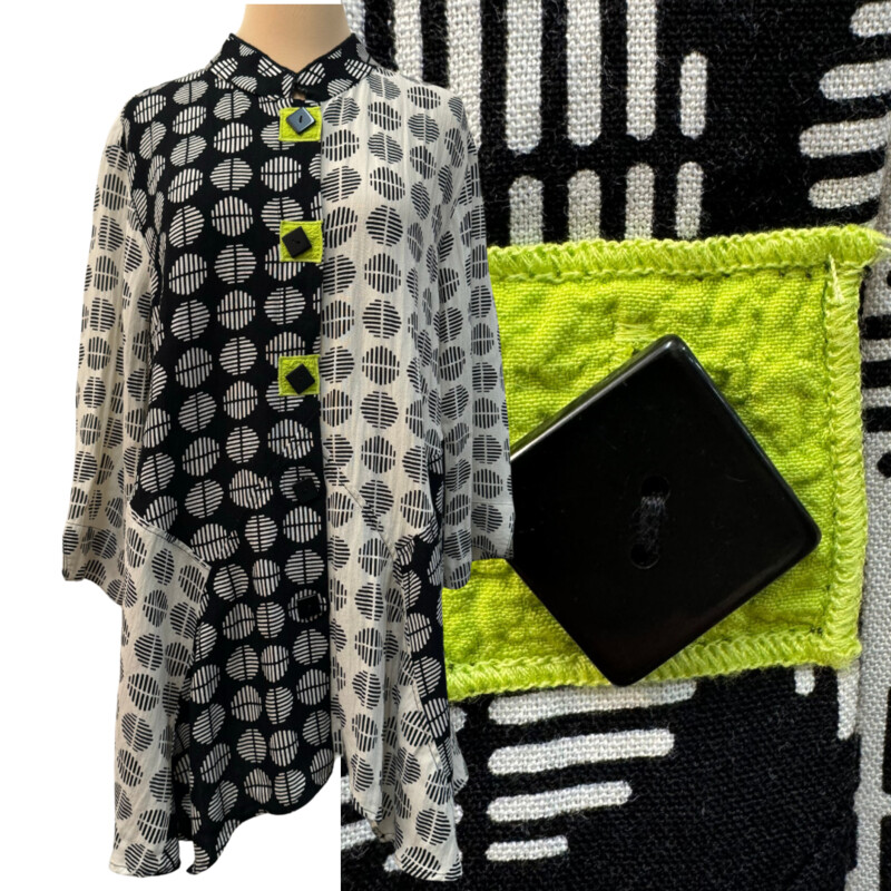 Ali Miles Circle Tunic
Front Pockets
Black, Ivory and Lime
Size: XL