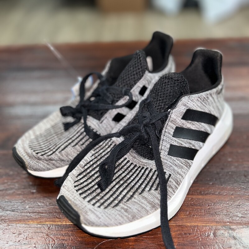 Y4 Grey Knit Sneaker