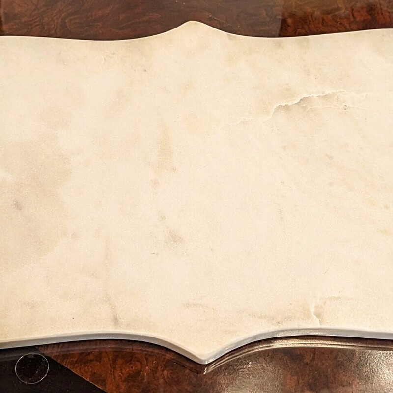 Scalloped Marble Tray With Handles
White Gold Size: 18 x 10W