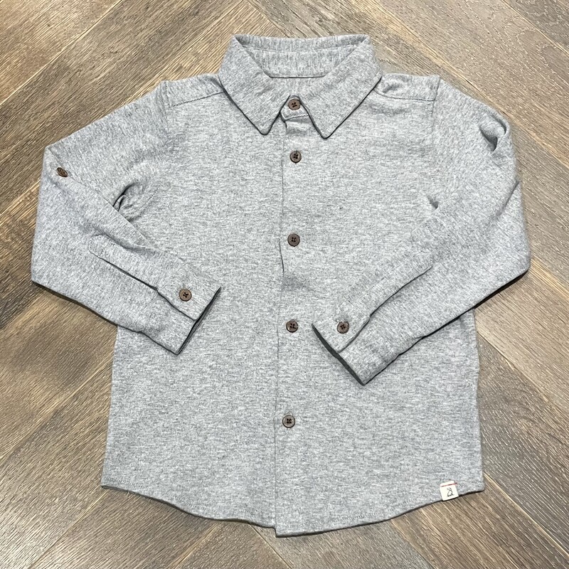 Me & Henry Stretch Button Up Top, Grey,
Size: 4-5Y

Super Soft
New Sample!