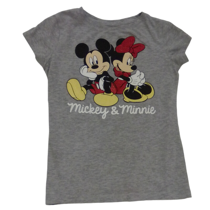 Shirt: Minnie/Mickey, Girl, Size: 7/8

Located at Pipsqueak Resale Boutique inside the Vancouver Mall or online at:

#resalerocks #pipsqueakresale #vancouverwa #portland #reusereducerecycle #fashiononabudget #chooseused #consignment #savemoney #shoplocal #weship #keepusopen #shoplocalonline #resale #resaleboutique #mommyandme #minime #fashion #reseller

All items are photographed prior to being steamed. Cross posted, items are located at #PipsqueakResaleBoutique, payments accepted: cash, paypal & credit cards. Any flaws will be described in the comments. More pictures available with link above. Local pick up available at the #VancouverMall, tax will be added (not included in price), shipping available (not included in price, *Clothing, shoes, books & DVDs for $6.99; please contact regarding shipment of toys or other larger items), item can be placed on hold with communication, message with any questions. Join Pipsqueak Resale - Online to see all the new items! Follow us on IG @pipsqueakresale & Thanks for looking! Due to the nature of consignment, any known flaws will be described; ALL SHIPPED SALES ARE FINAL. All items are currently located inside Pipsqueak Resale Boutique as a store front items purchased on location before items are prepared for shipment will be refunded.