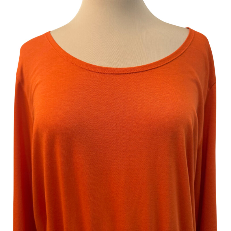 Gudrun Sjödén Dress<br />
Organic Cotton and Modal<br />
Drawstring Waist with Pockets<br />
3/4 Sleeves<br />
Color:  Orange<br />
Size: Large