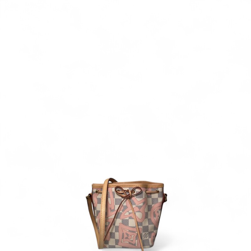 Limited Edition Louis Vuitton Damier Azur Tahitienne Nano Noé Crossbody Bag
- Gold-tone hardware
- Damier azure tahitenne pink canvas
- Flat leather crossbody strap
- Pink lining

Date Code: AR1187
Dimensions: 8 L x 6 H
20 Strap Drop