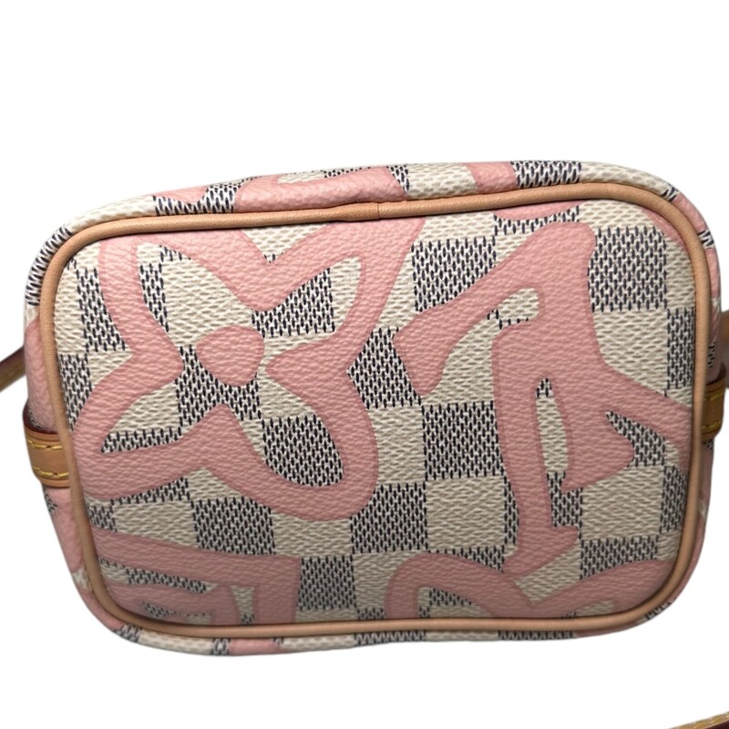 Limited Edition Louis Vuitton Damier Azur Tahitienne Nano Noé Crossbody Bag
- Gold-tone hardware
- Damier azure tahitenne pink canvas
- Flat leather crossbody strap
- Pink lining

Date Code: AR1187
Dimensions: 8 L x 6 H
20 Strap Drop